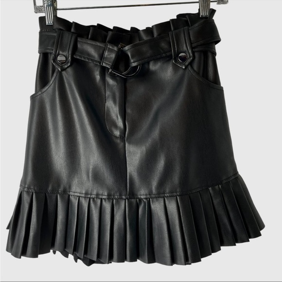 Zara black pleated leather skirt - Picture 16 of 16